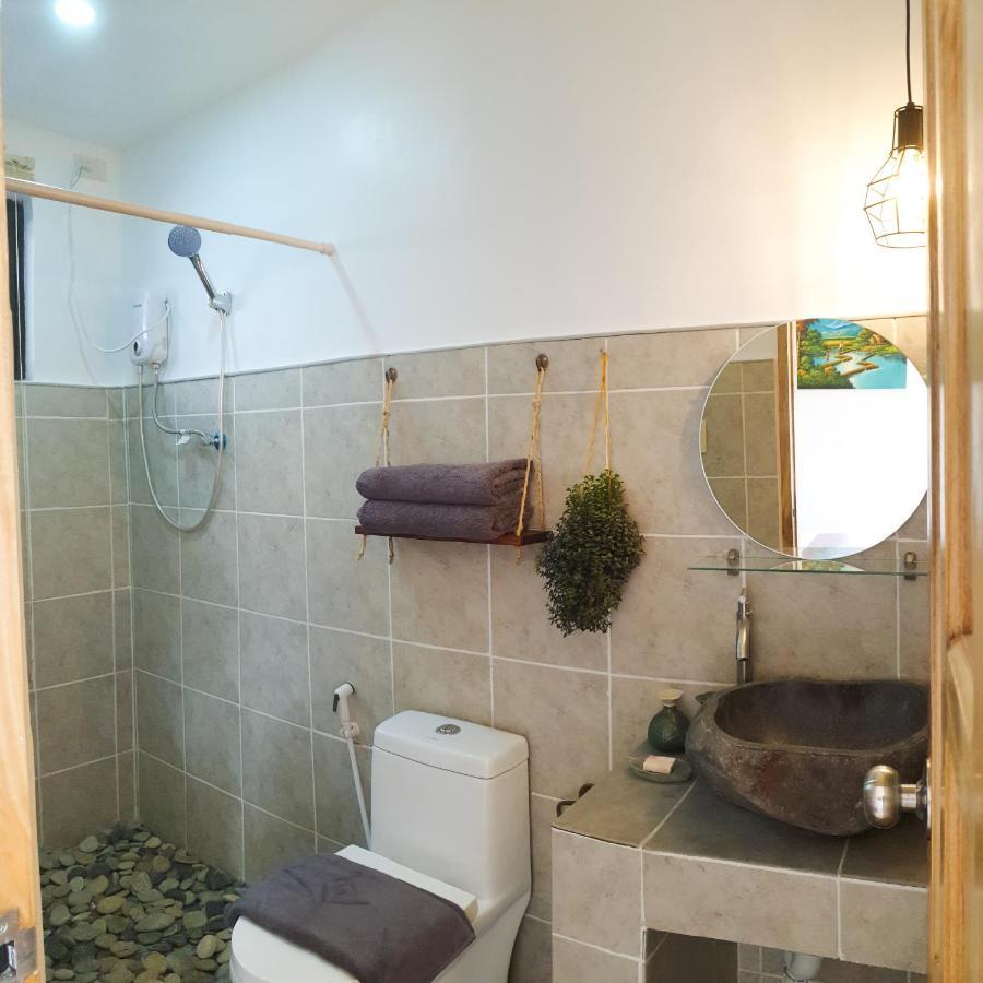 Hutch Lodging House El Nido Bagian luar foto