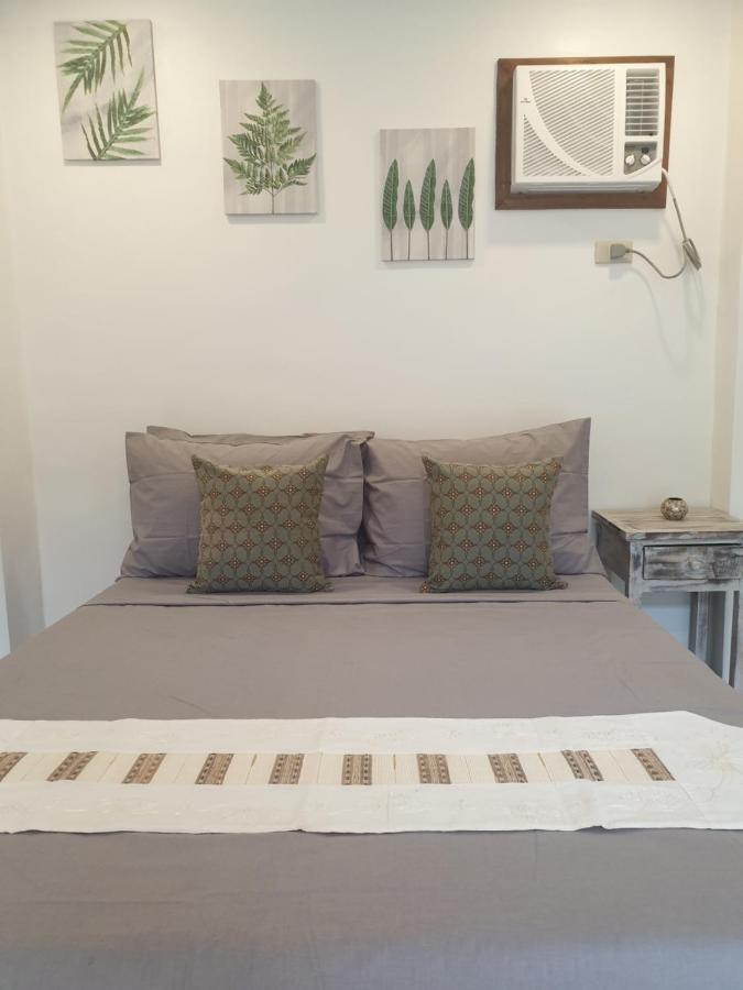 Hutch Lodging House El Nido Bagian luar foto