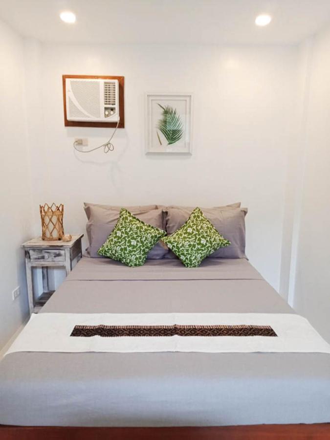 Hutch Lodging House El Nido Bagian luar foto