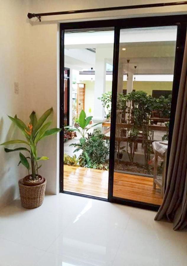 Hutch Lodging House El Nido Bagian luar foto